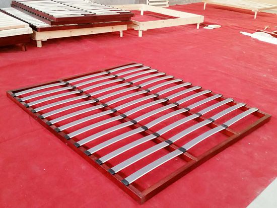點(diǎn)擊查看詳細(xì)信息<br>標(biāo)題：Wooden bedstead 閱讀次數(shù)：1133